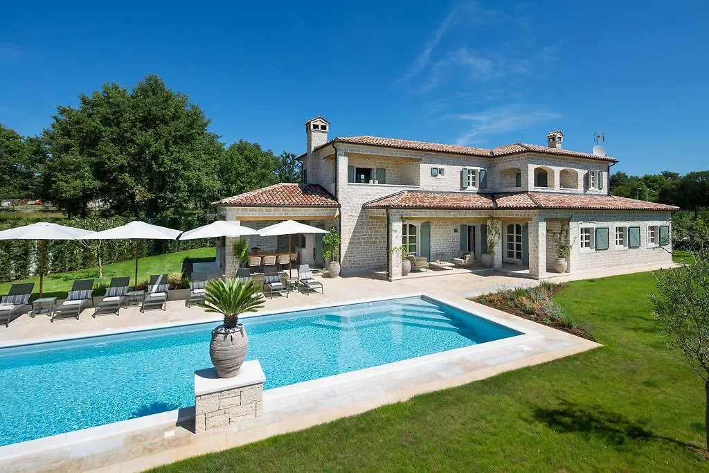Ladici Villa Nevia