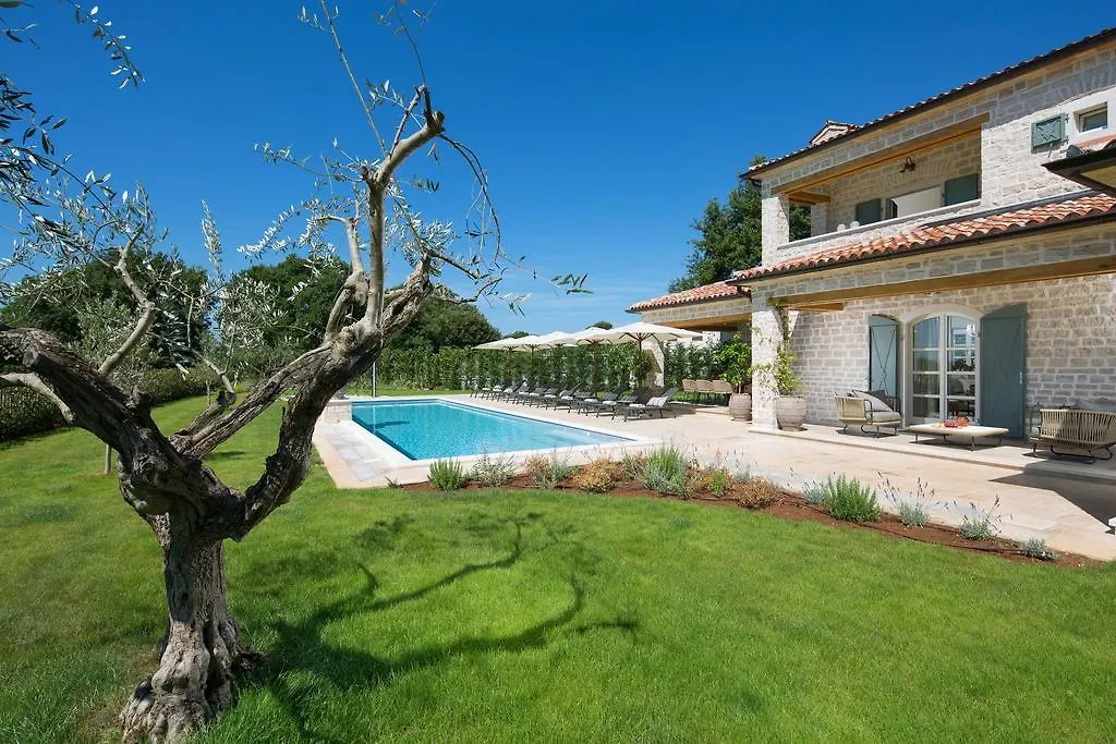 Ladici Villa Nevia