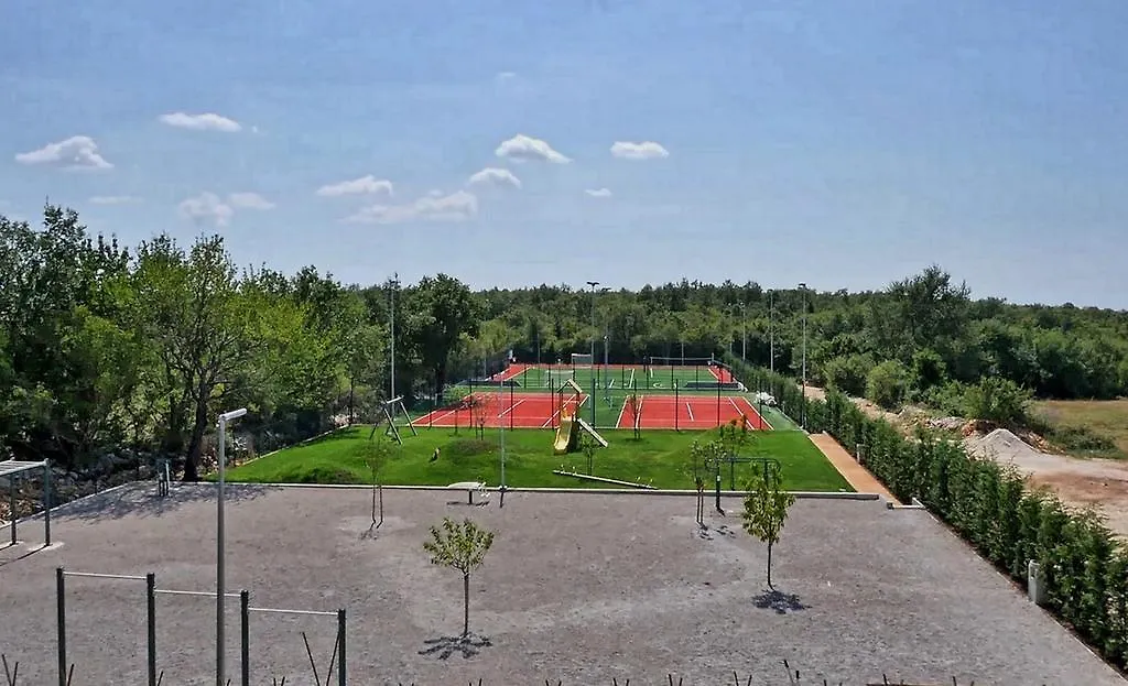 Ladici Villa Nevia